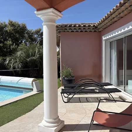 Villa Avec Piscine, 4 Chambres, Jardin, Dans Le Massif Des Maures Fréjus