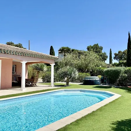 Villa Avec Piscine, 4 Chambres, Jardin, Dans Le Massif Des Maures Fréjus